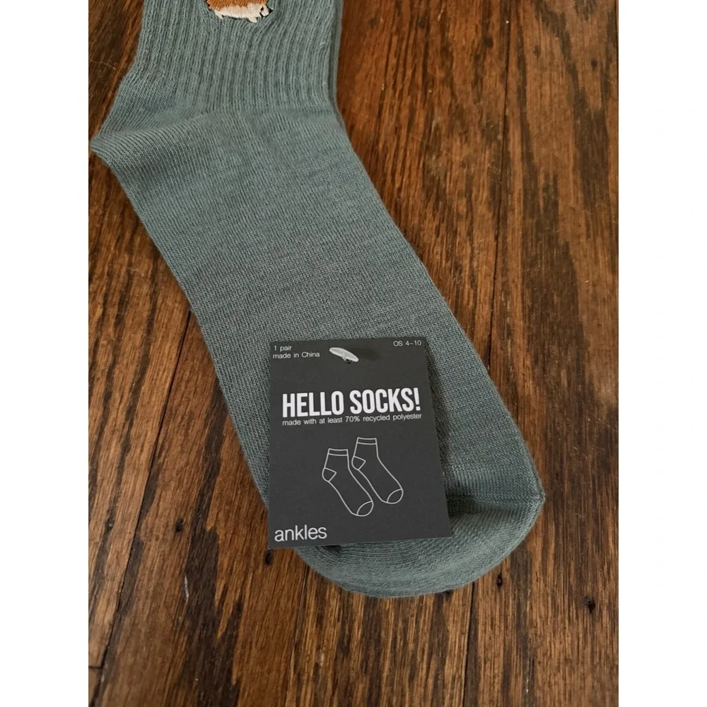 Women's Hello Socks! Green Embroidered Hedgehog Ankle Socks Size 4-10 NWT